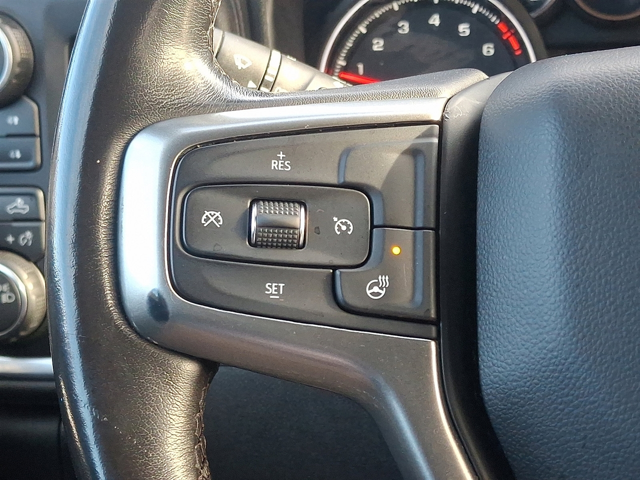 Chevrolet Silverado 1500 RST Crew Cab 4WD 2021