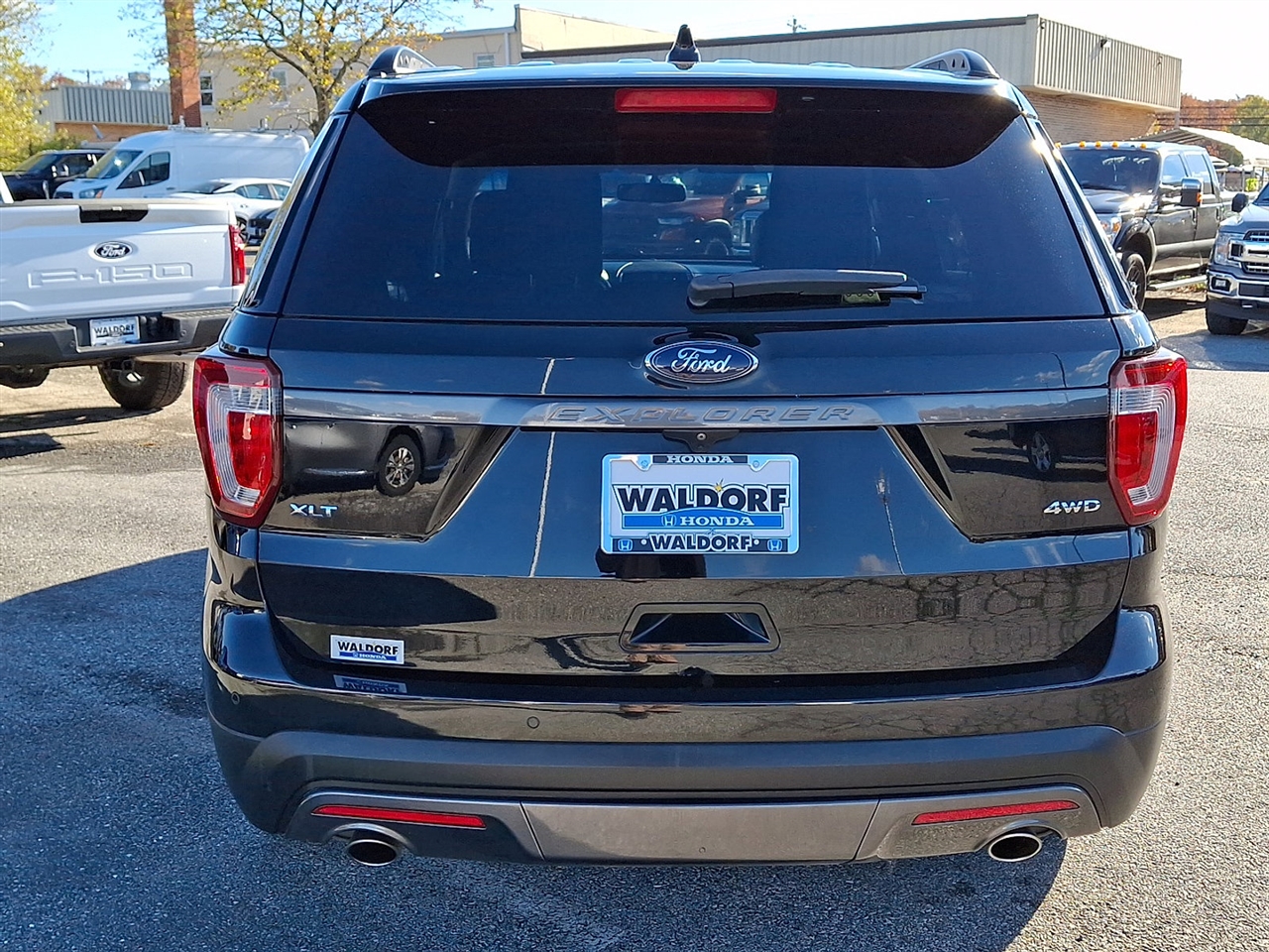 Ford Explorer XLT 4WD 2017