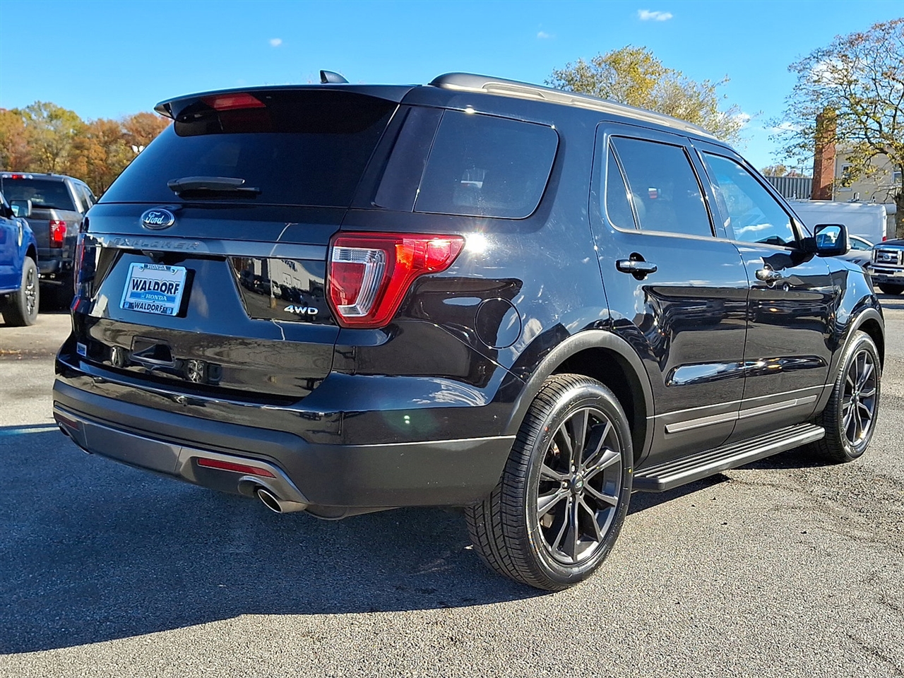 Ford Explorer XLT 4WD 2017