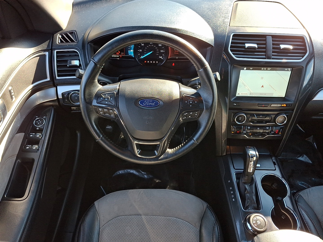 Ford Explorer XLT 4WD 2017