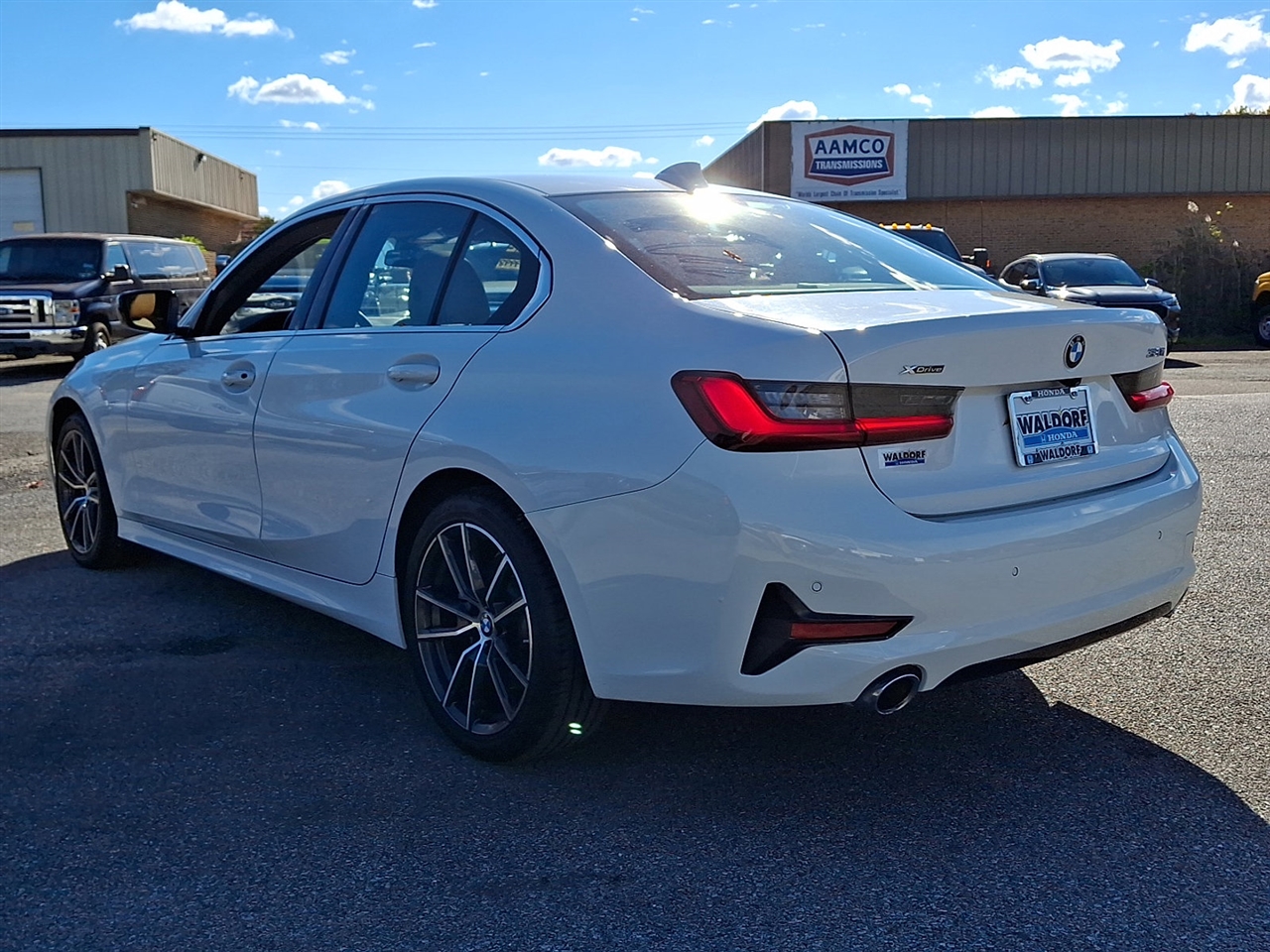 BMW 3-Series 330i xDrive 2021