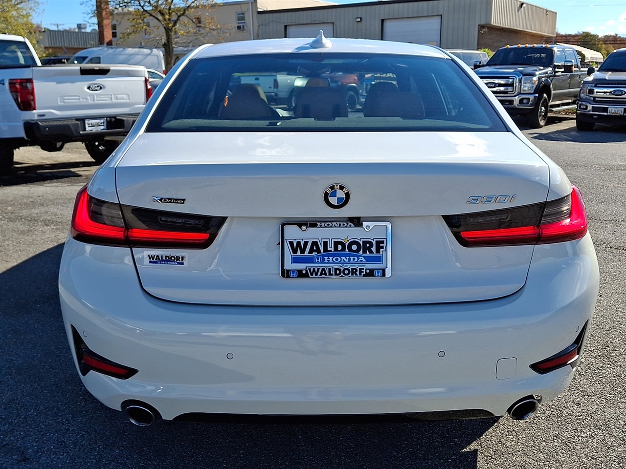 BMW 3-Series 330i xDrive 2021