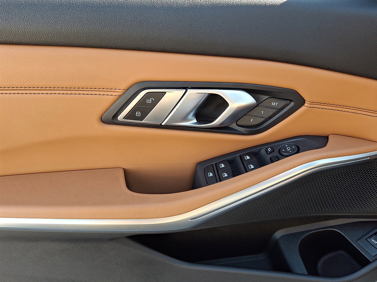 BMW 3-Series 330i xDrive 2021