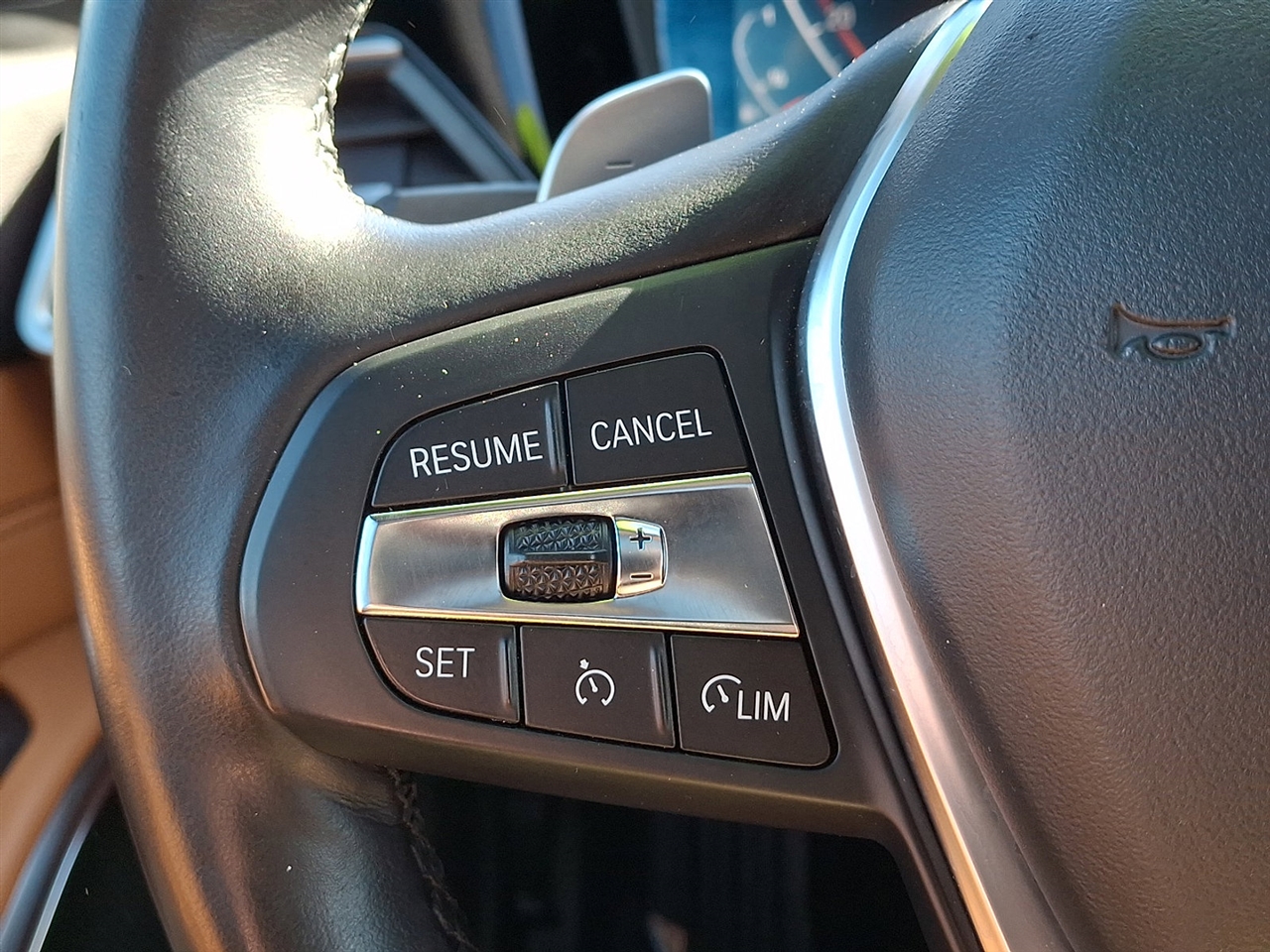 BMW 3-Series 330i xDrive 2021