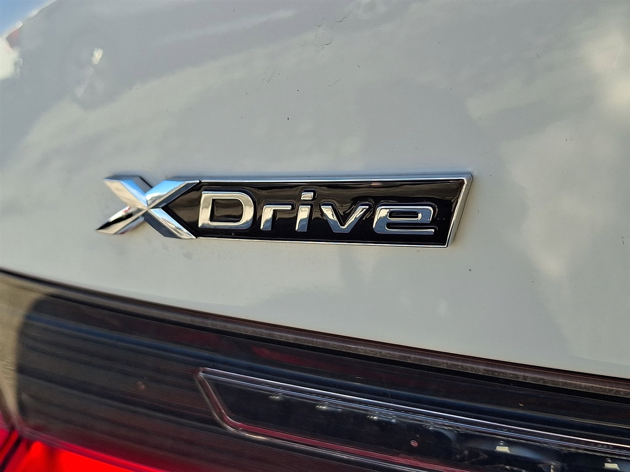 BMW 3-Series 330i xDrive 2021