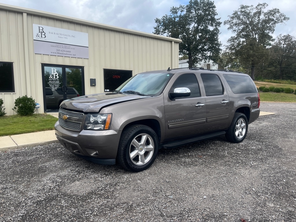 2013 Chevrolet Suburban LT 1500 2WD