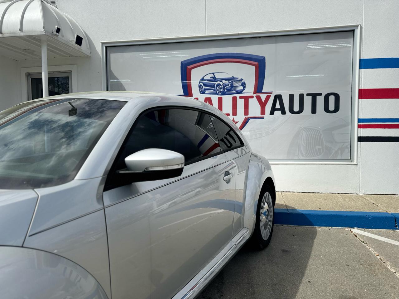 Volkswagen Beetle 1.8T PZEV 6A 2016