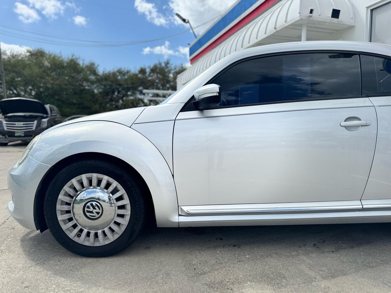 Volkswagen Beetle 1.8T PZEV 6A 2016