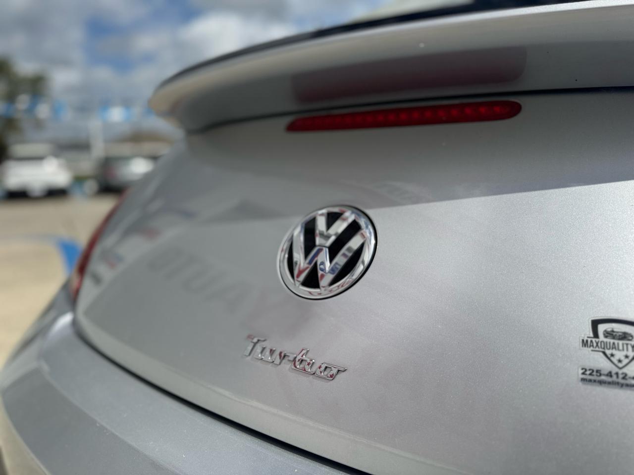 Volkswagen Beetle 1.8T PZEV 6A 2016