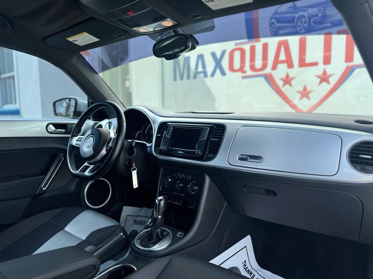 Volkswagen Beetle 1.8T PZEV 6A 2016