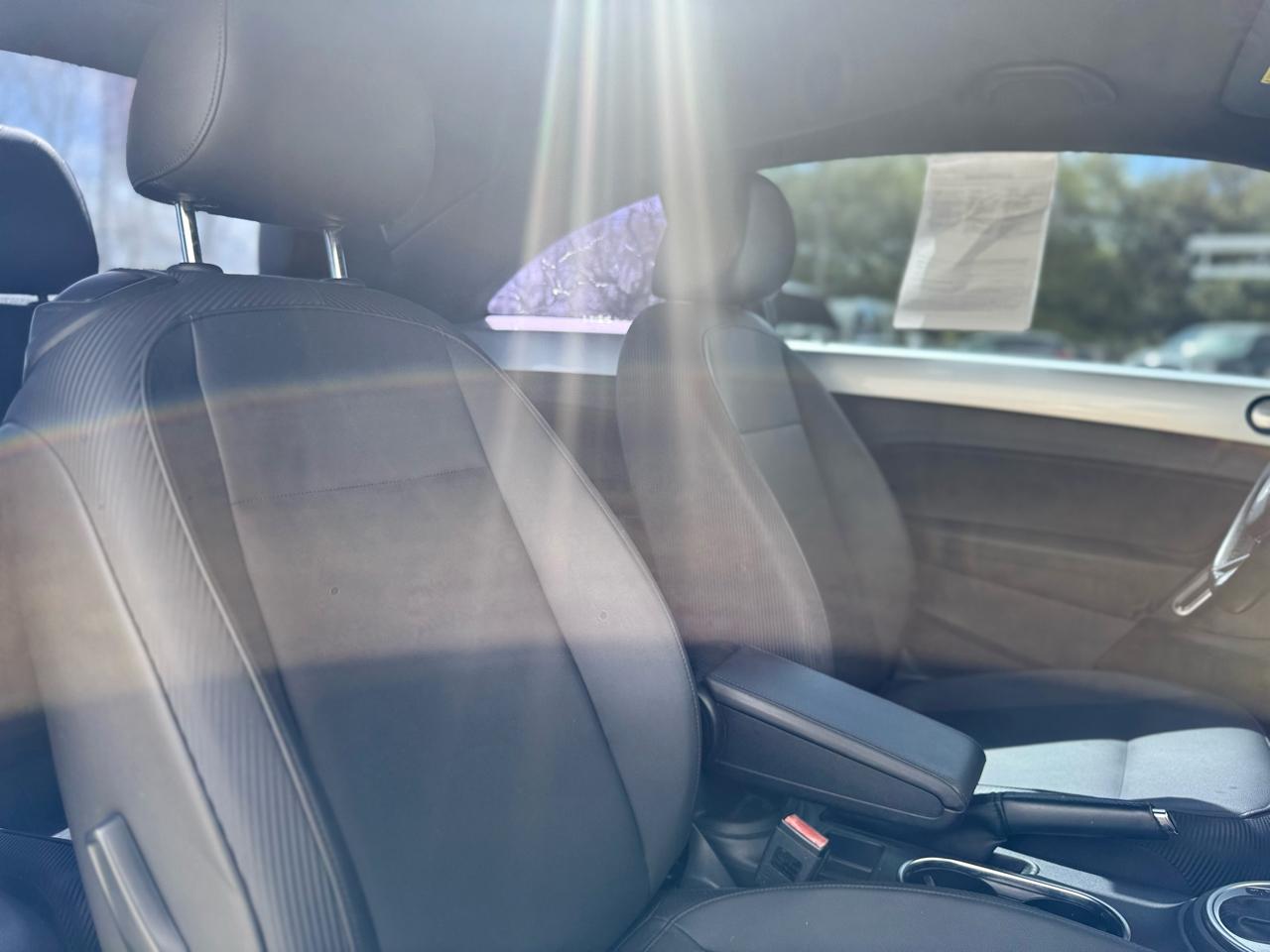 Volkswagen Beetle 1.8T PZEV 6A 2016