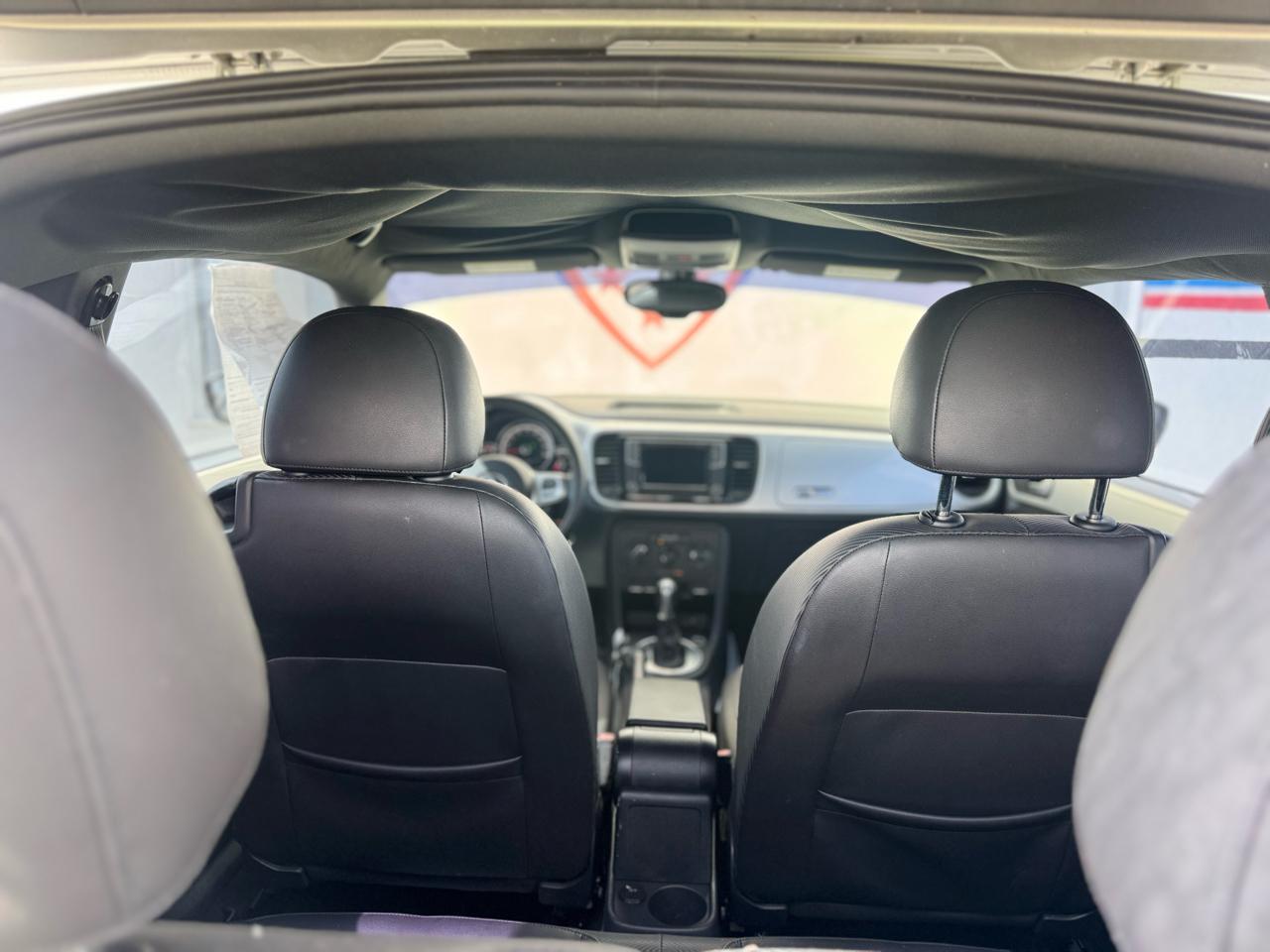 Volkswagen Beetle 1.8T PZEV 6A 2016