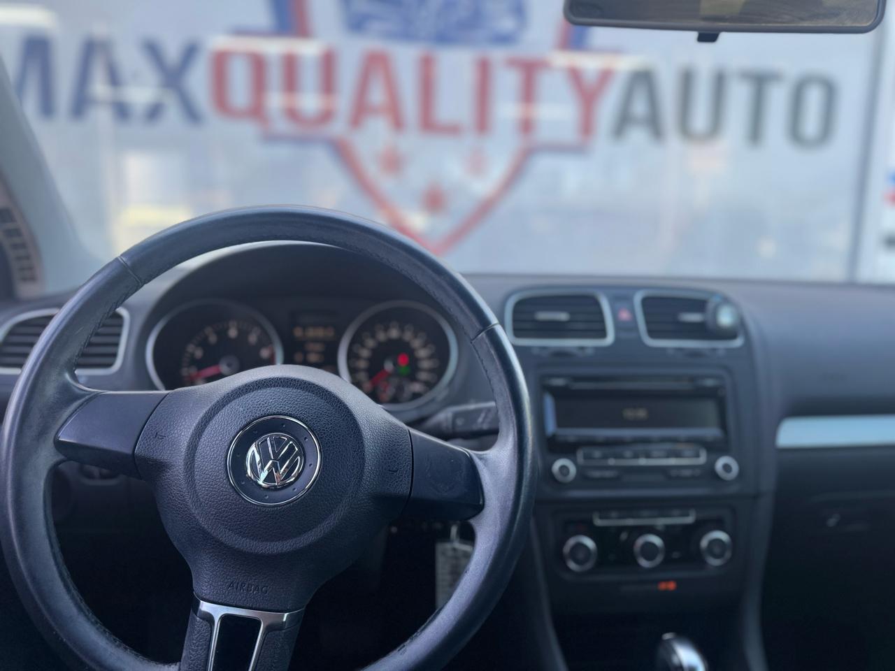 Volkswagen Golf 2.5L Conv & Sunroof 4 Door PZEV 2013