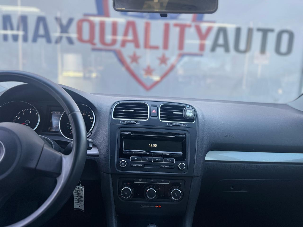 Volkswagen Golf 2.5L Conv & Sunroof 4 Door PZEV 2013