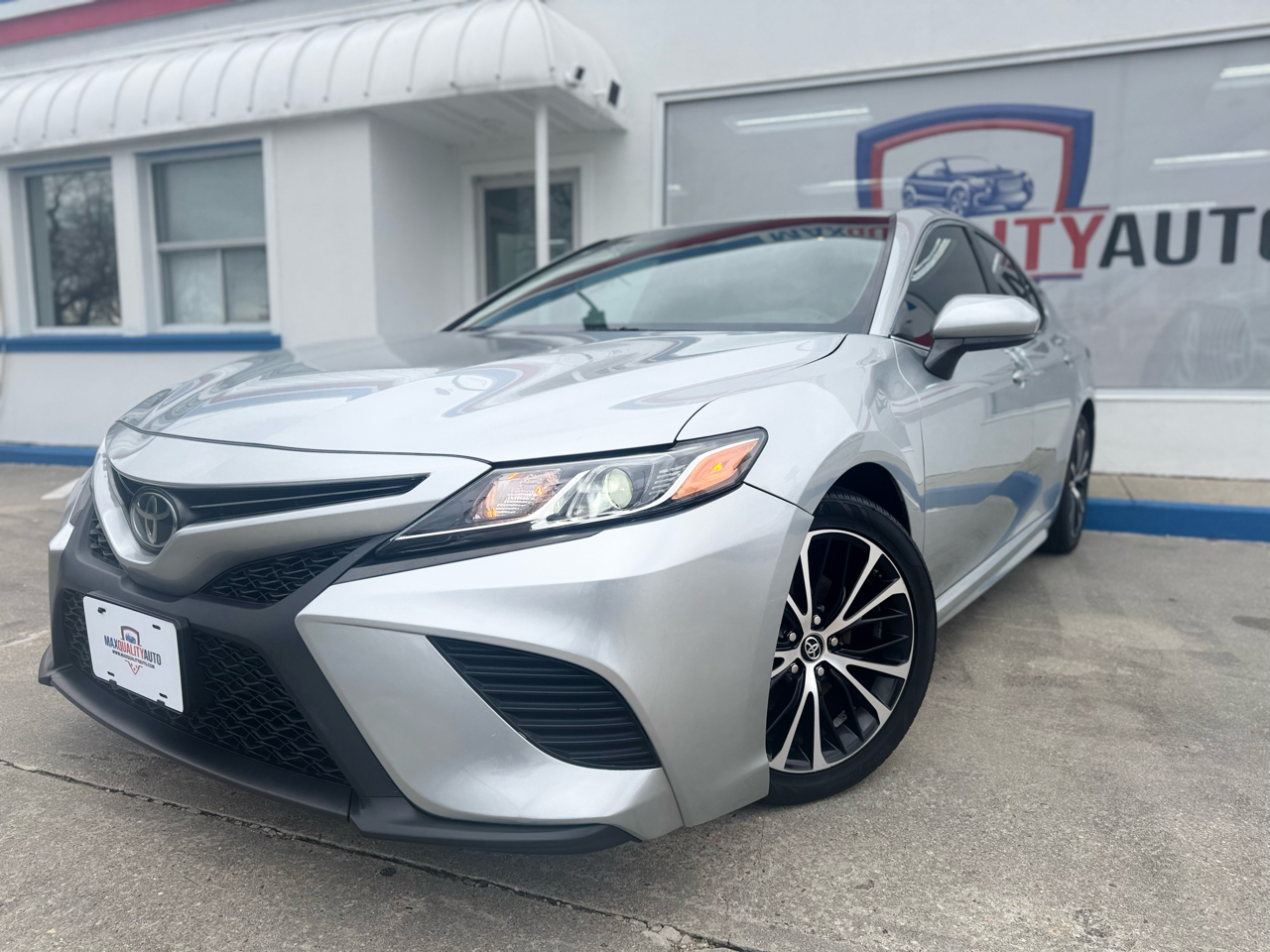 Toyota Camry SE 2018