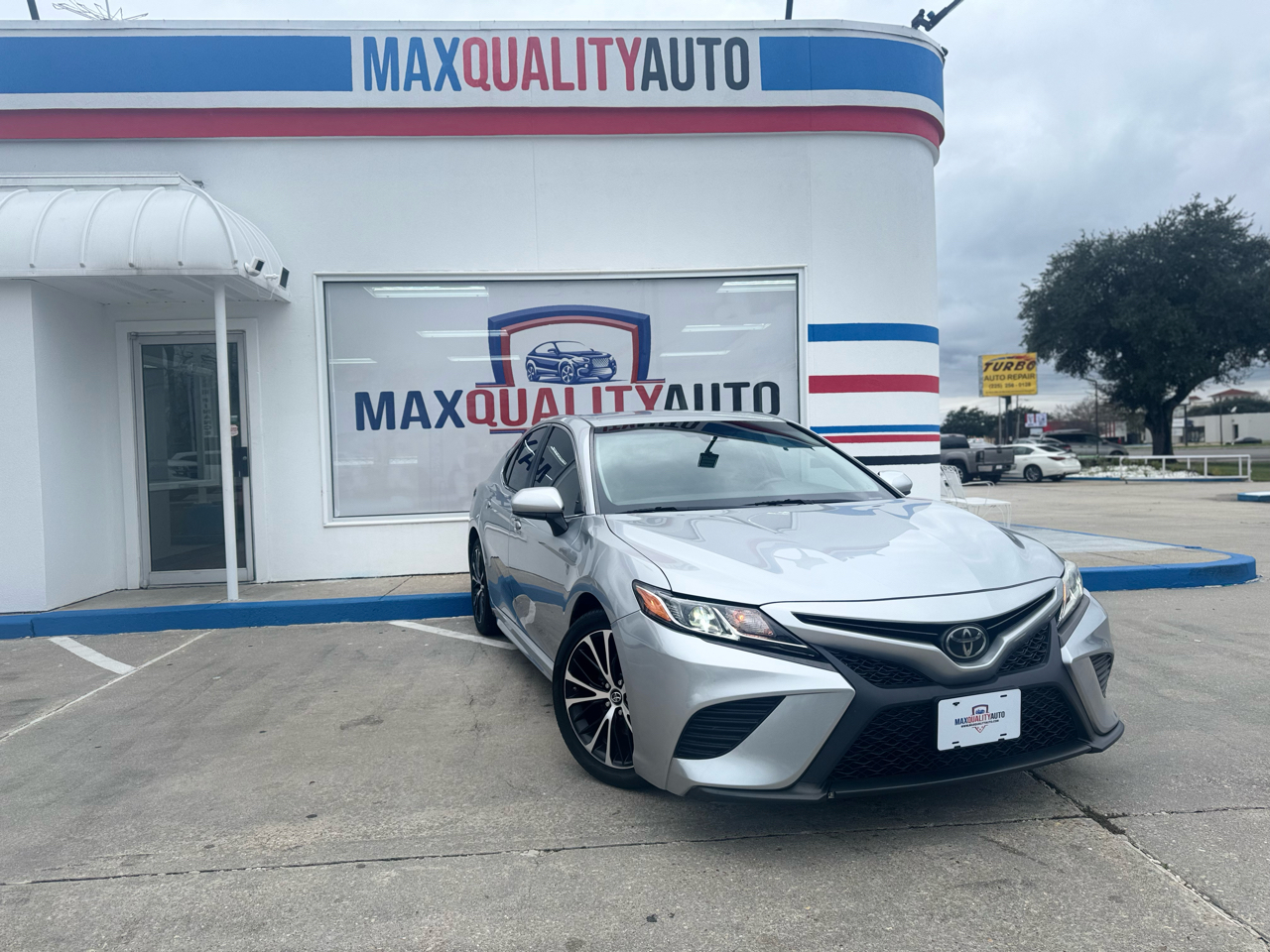 Toyota Camry SE 2018