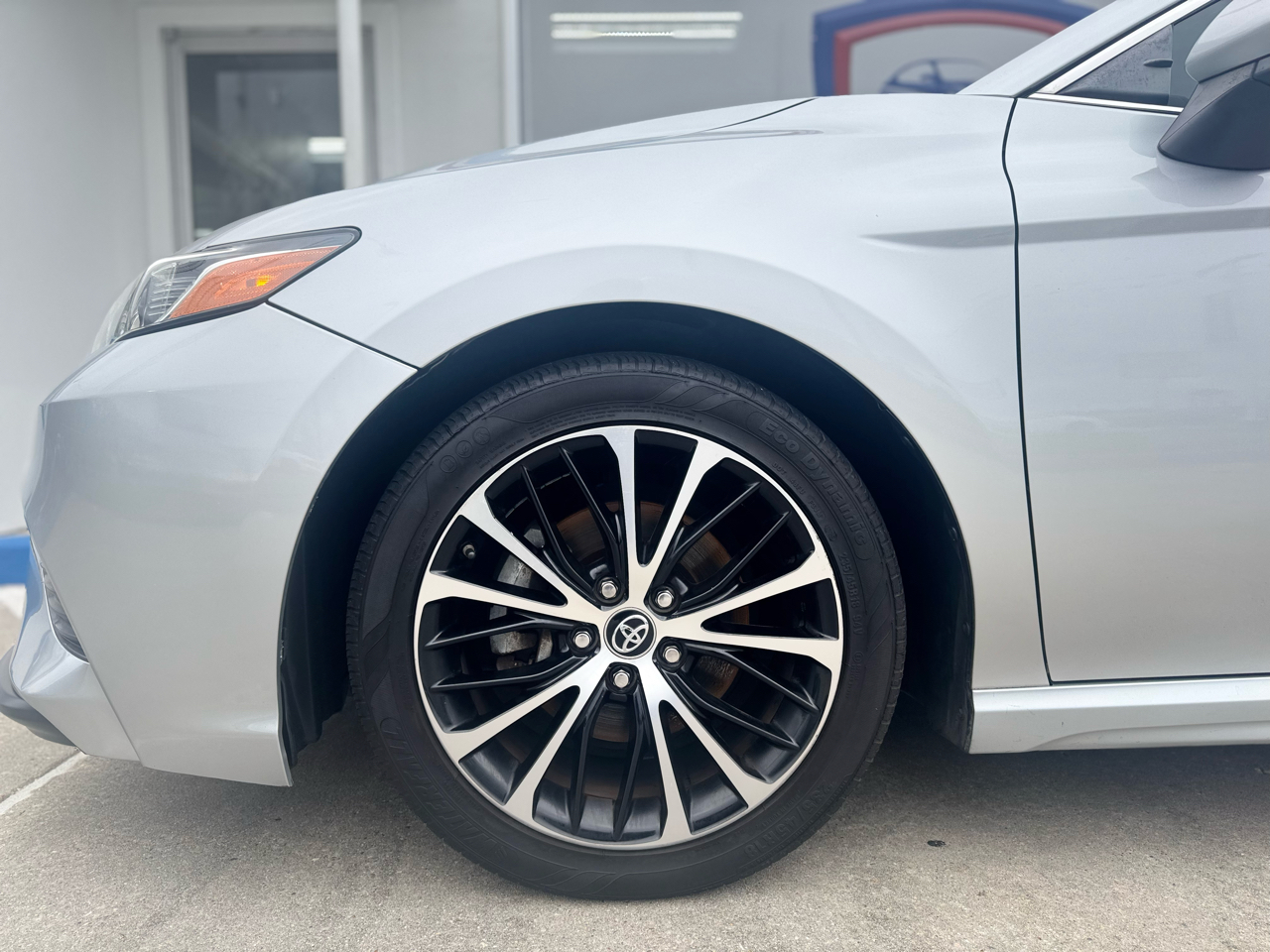 Toyota Camry SE 2018