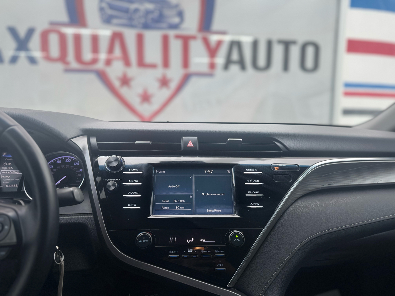 Toyota Camry SE 2018