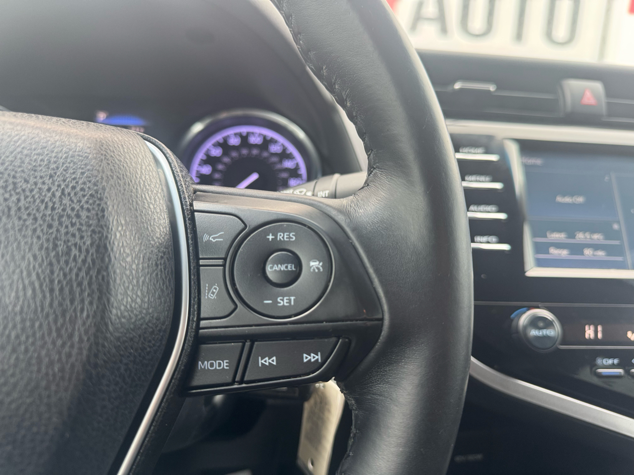 Toyota Camry SE 2018