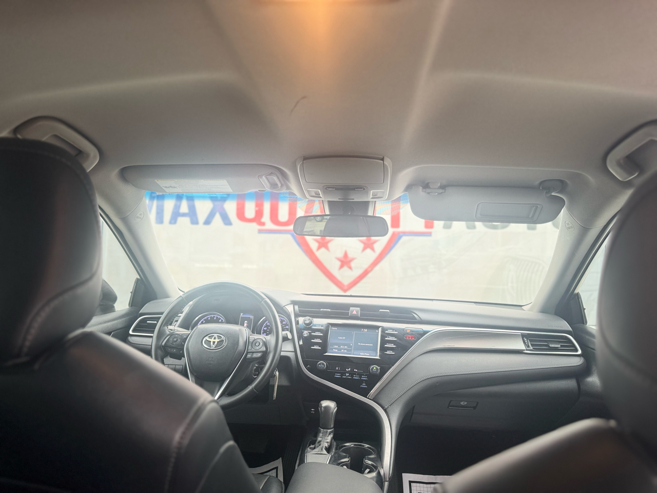 Toyota Camry SE 2018