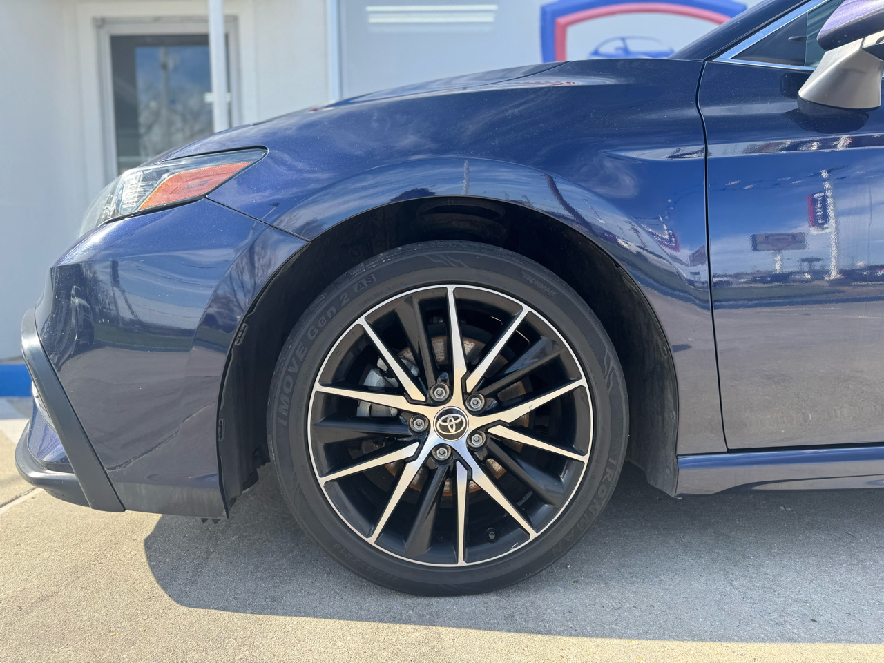 Toyota Camry SE 2022