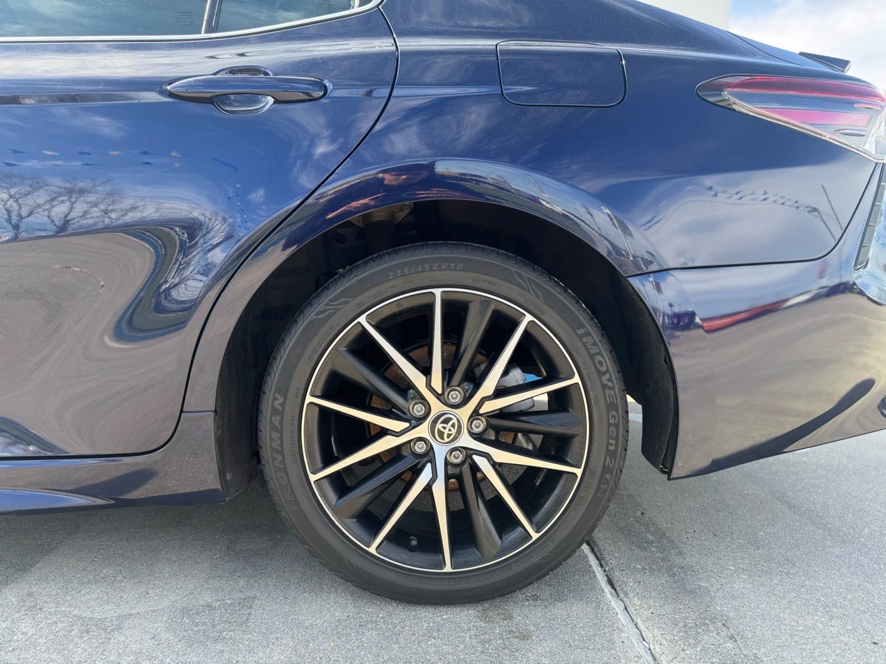 Toyota Camry SE 2022