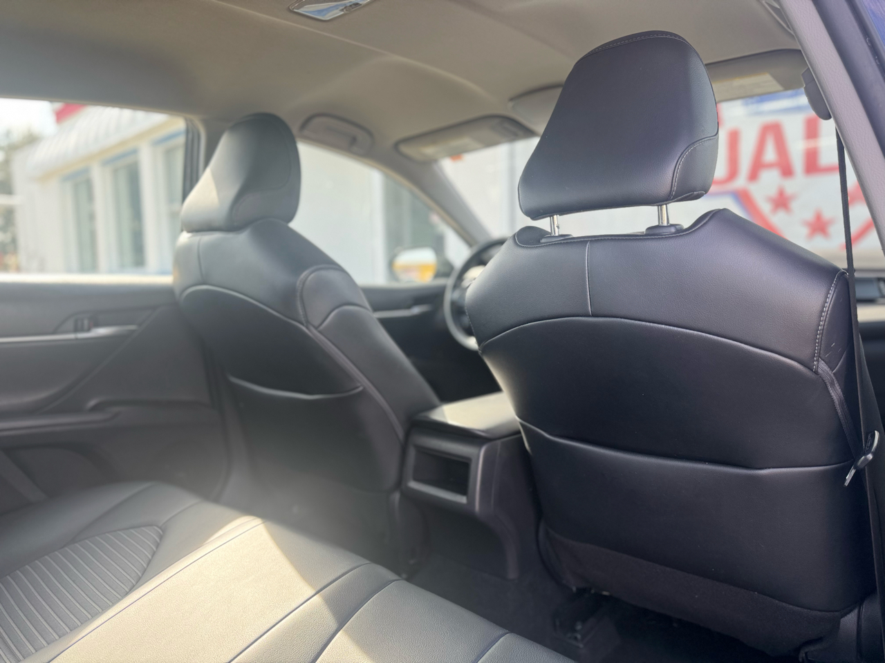 Toyota Camry SE 2022