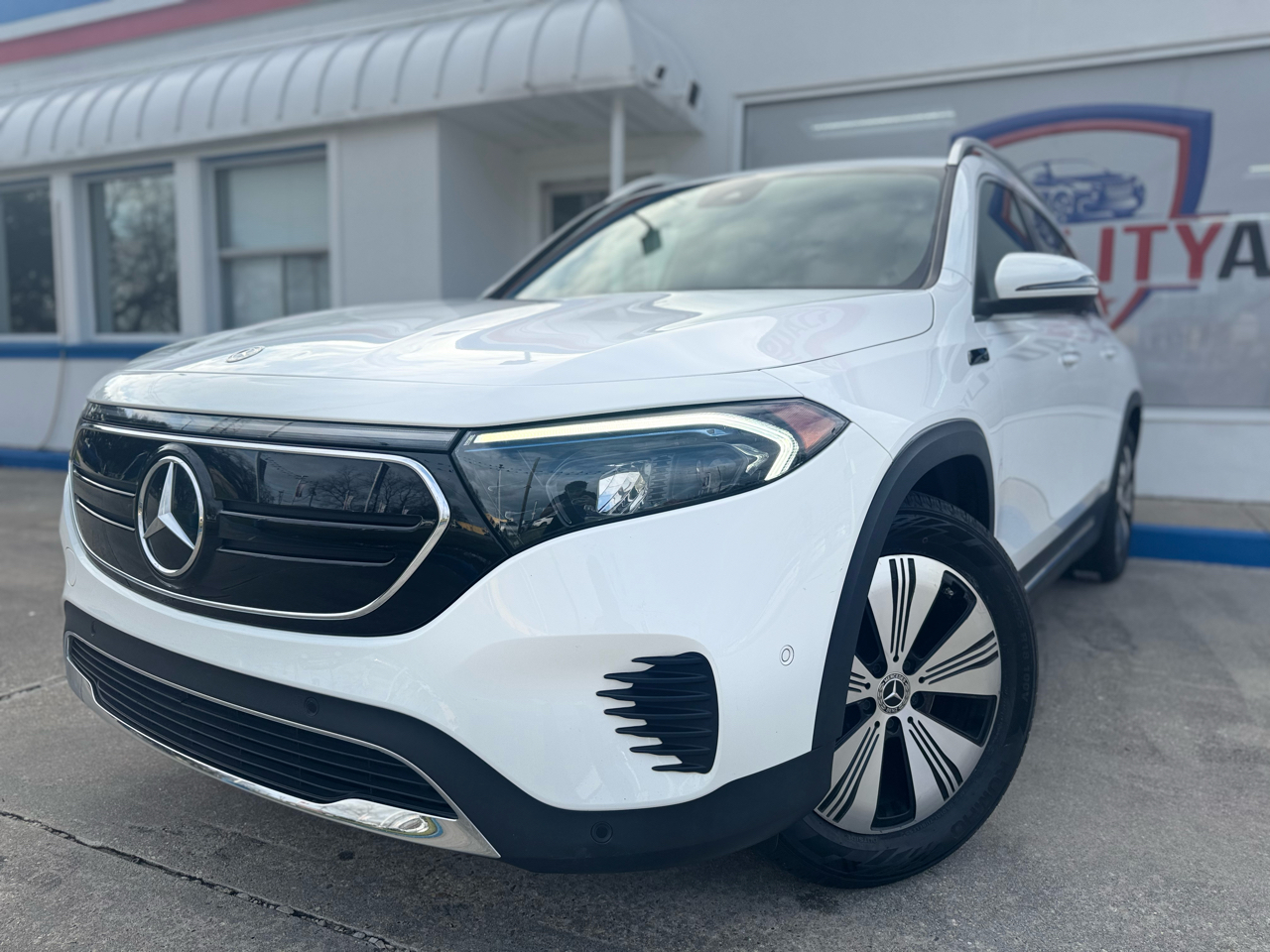 Mercedes-Benz EQB EQB250+ 2023