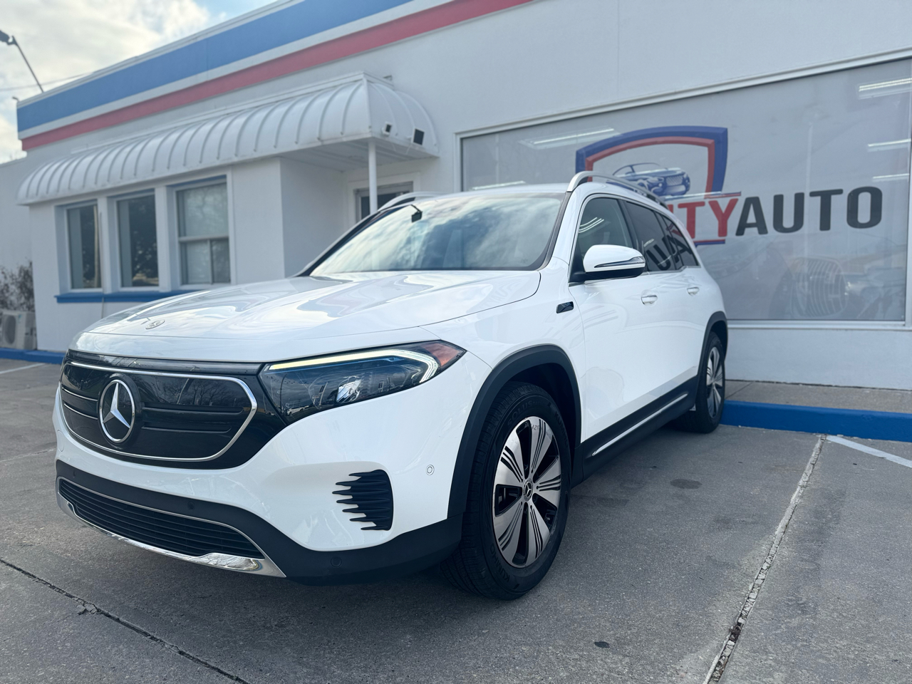 Mercedes-Benz EQB EQB250+ 2023