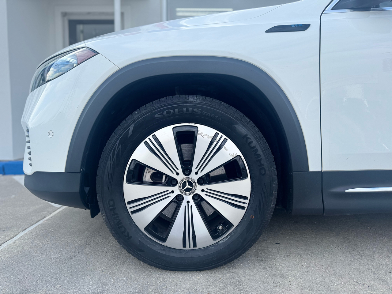 Mercedes-Benz EQB EQB250+ 2023