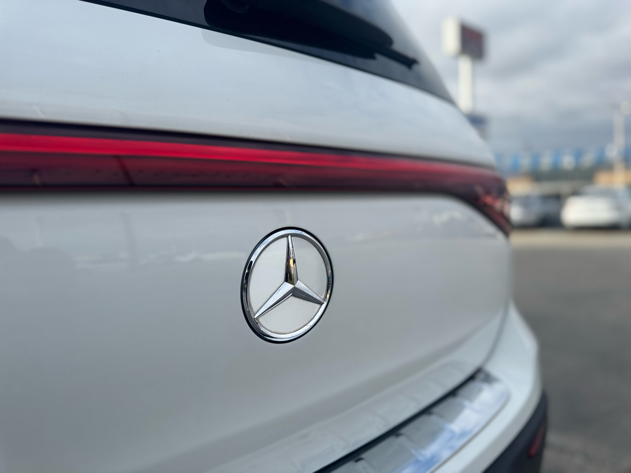 Mercedes-Benz EQB EQB250+ 2023