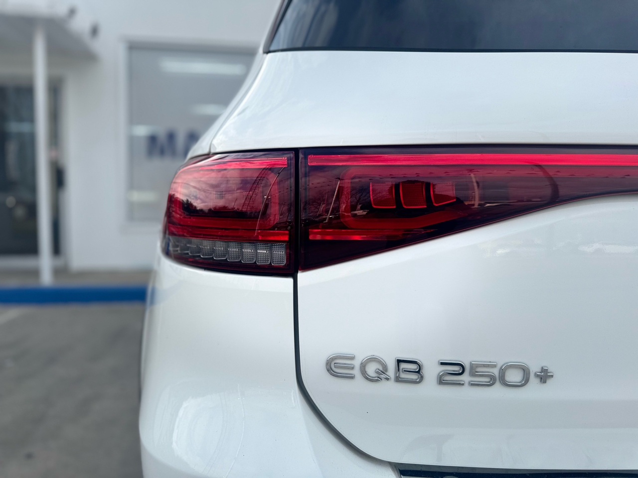 Mercedes-Benz EQB EQB250+ 2023