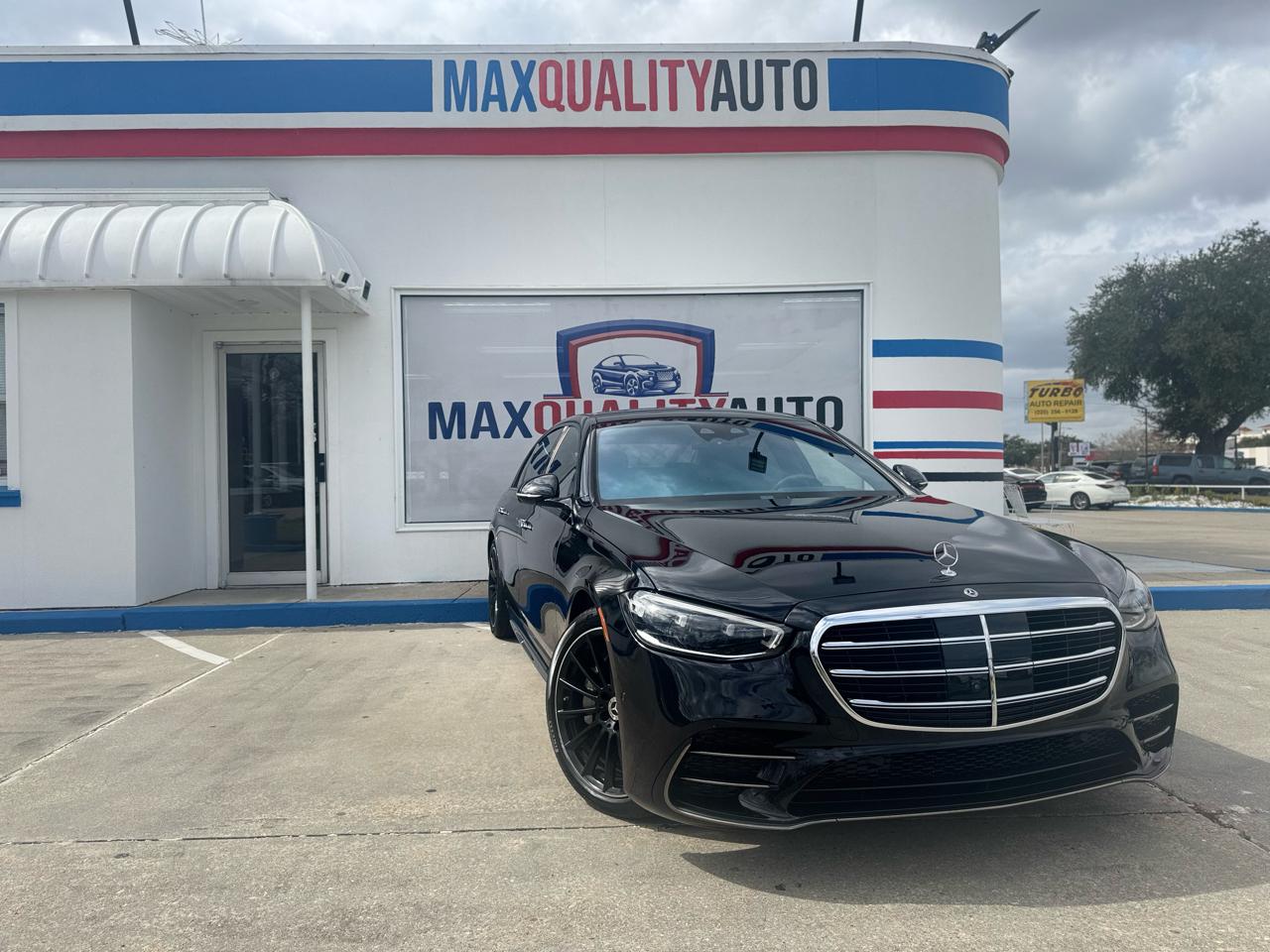 Mercedes-Benz S-Class S500 4MATIC 2023