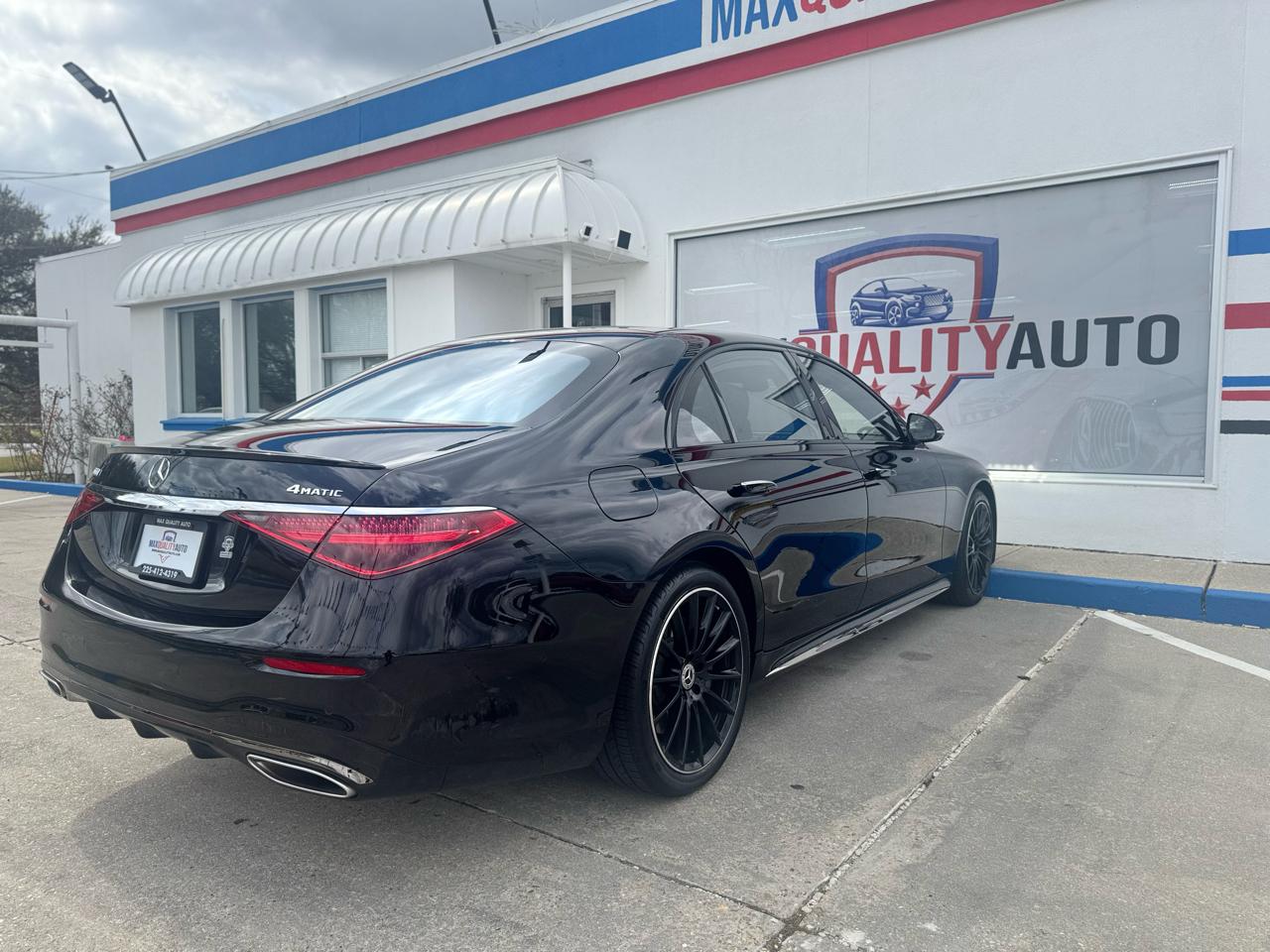 Mercedes-Benz S-Class S500 4MATIC 2023