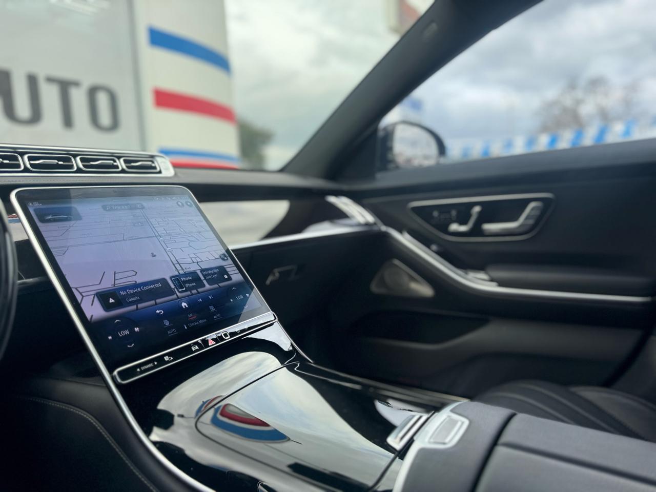 Mercedes-Benz S-Class S500 4MATIC 2023