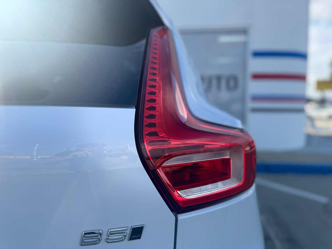 Volvo XC40 B5 Plus Dark AWD 2024