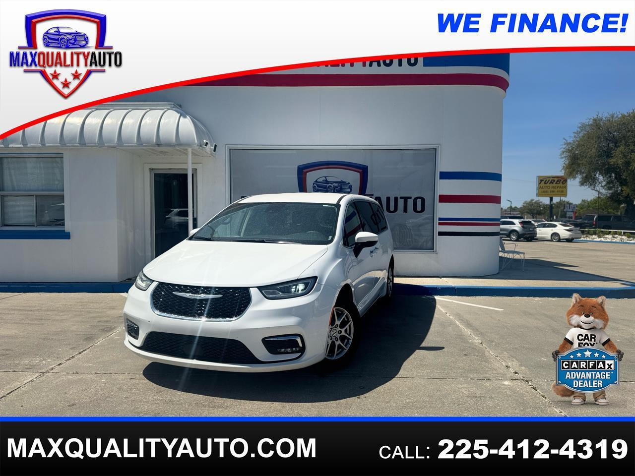 2023 Chrysler Pacifica Touring L