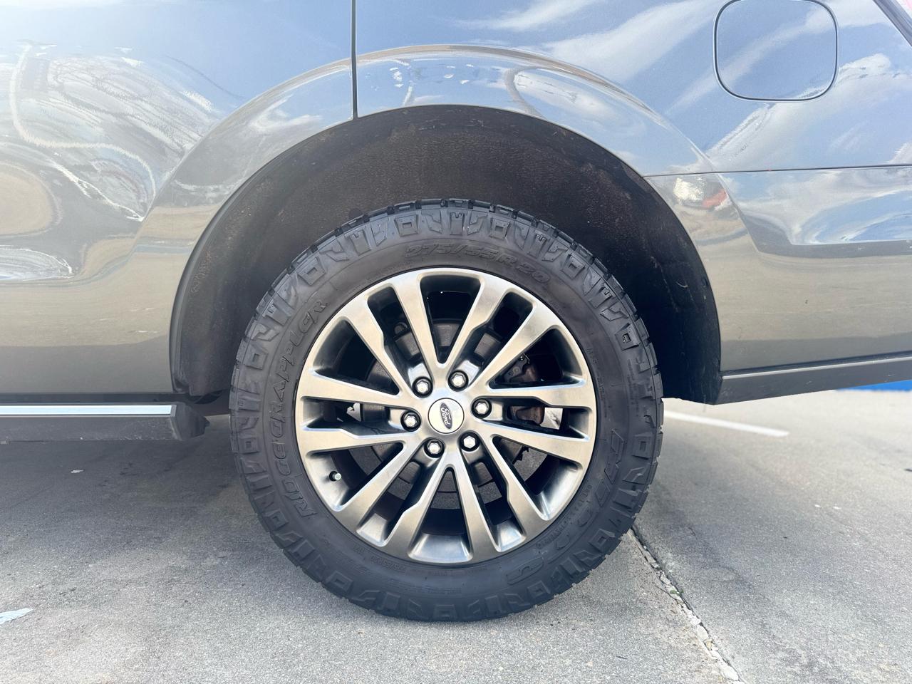 Ford Expedition Limited 2020