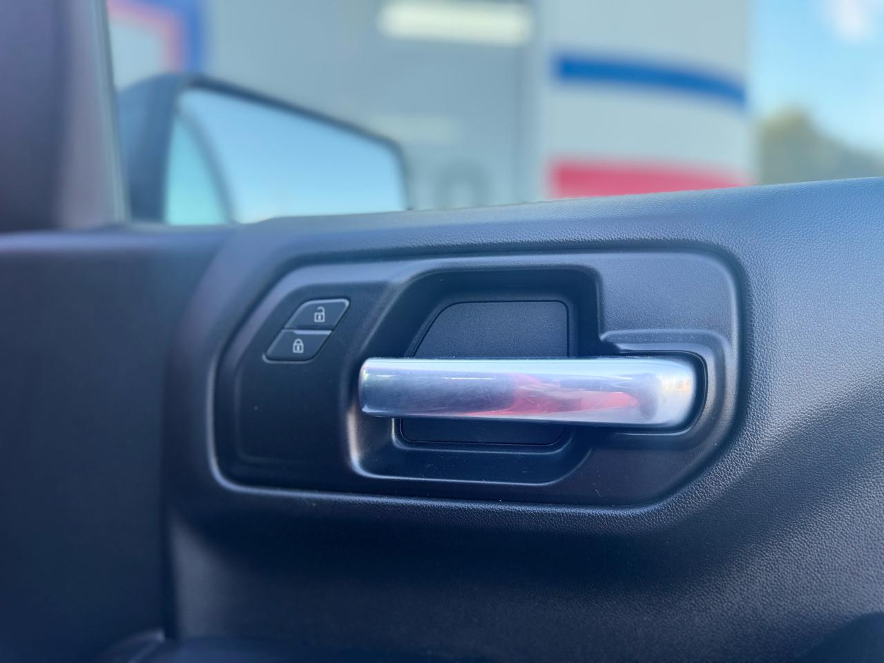 Chevrolet Silverado 1500 Custom Double Cab 4WD 2019