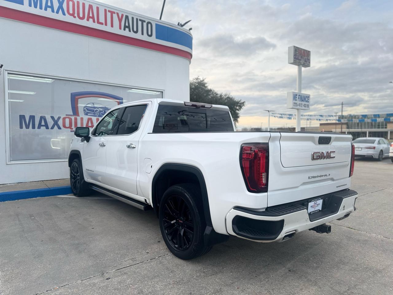 GMC Sierra 1500 Denali Crew Cab 4WD 2021