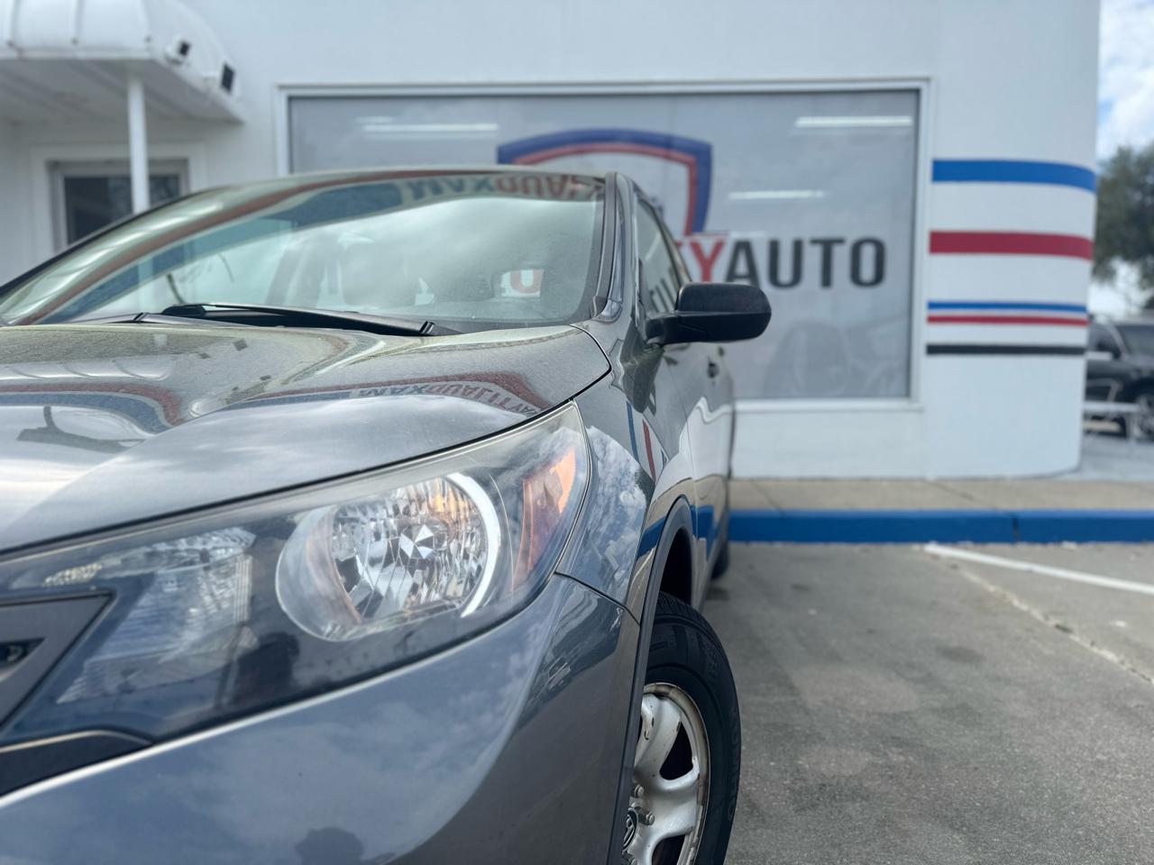 Honda CR-V LX 2WD 5-Speed AT 2013