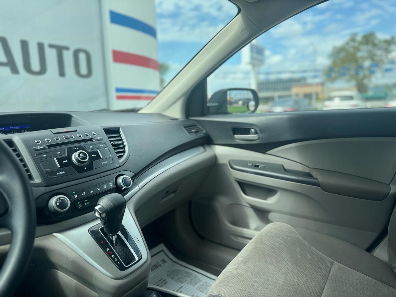 Honda CR-V LX 2WD 5-Speed AT 2013