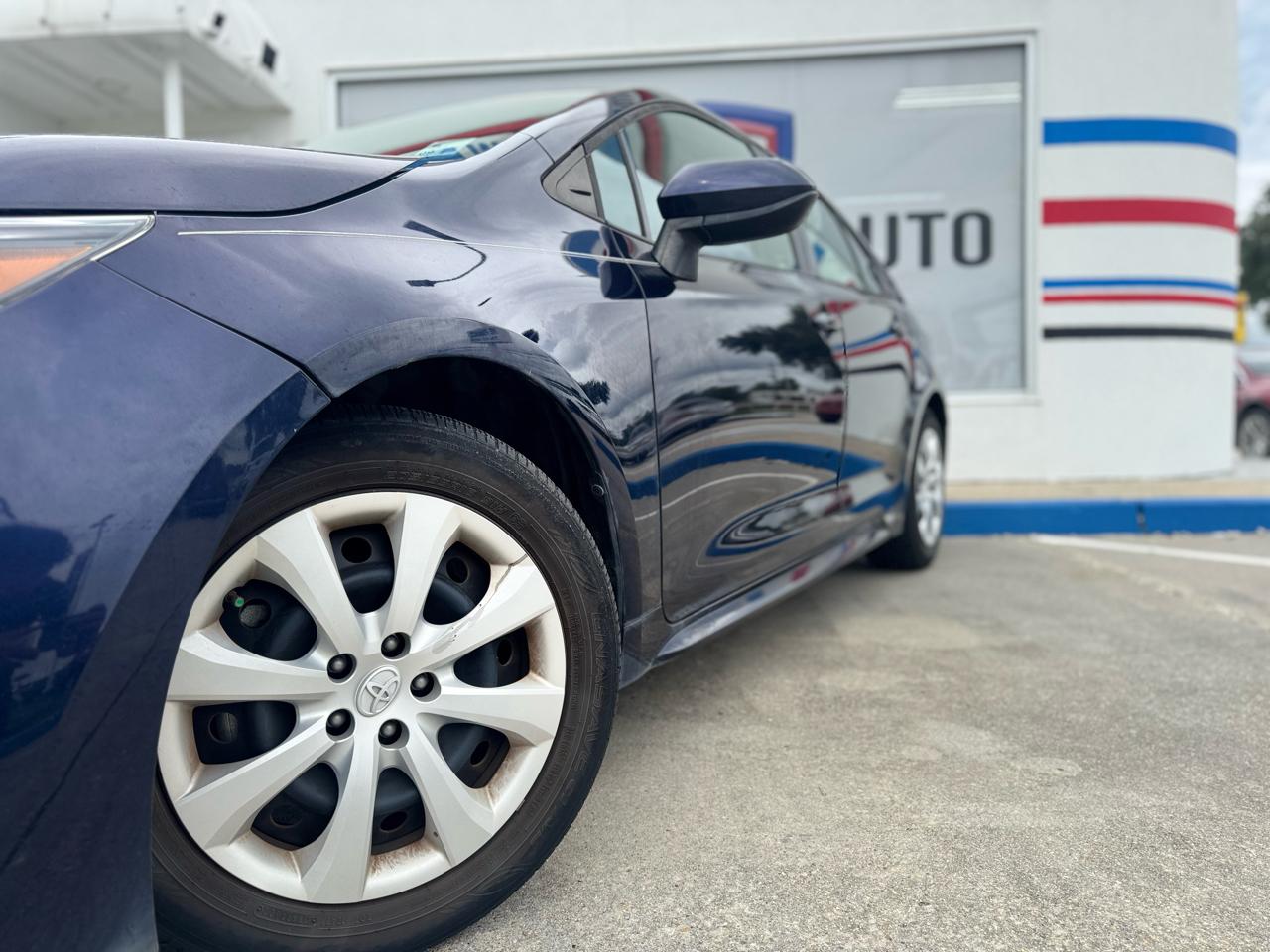 Toyota Corolla LE 2022