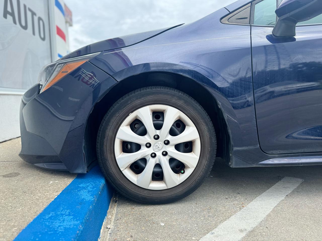 Toyota Corolla LE 2022