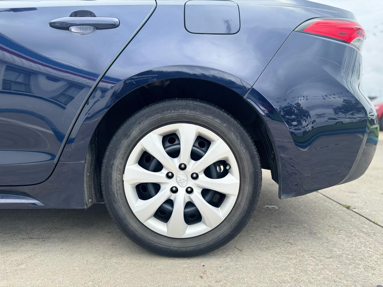 Toyota Corolla LE 2022