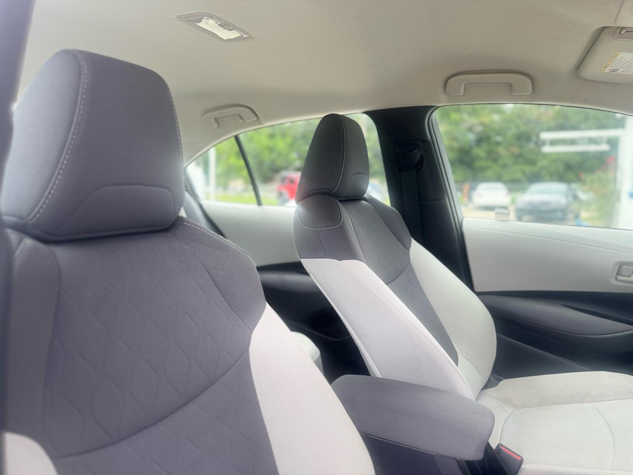 Toyota Corolla LE 2022
