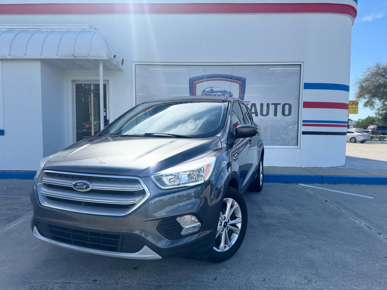 Ford Escape SE FWD 2019