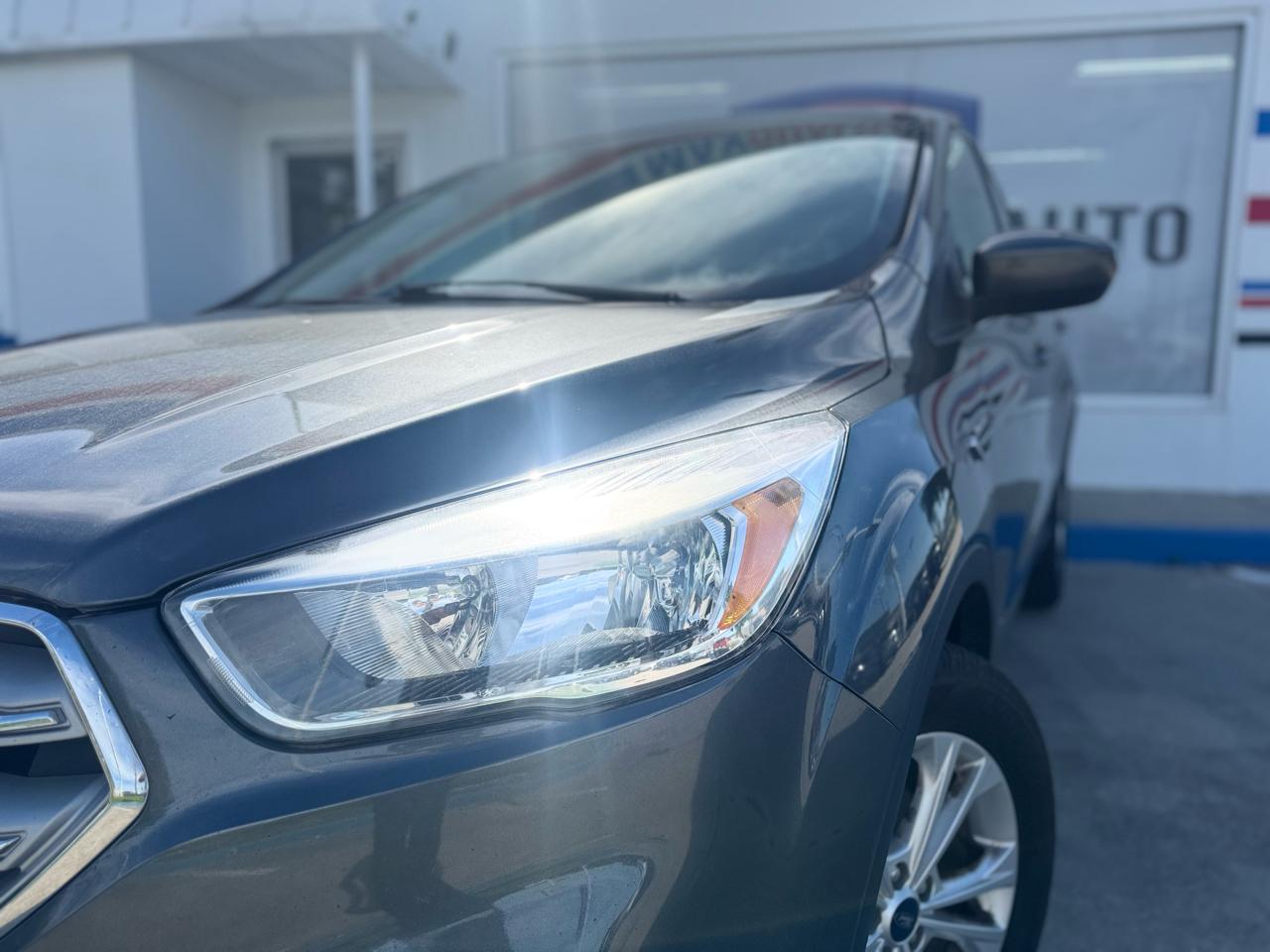 Ford Escape SE FWD 2019