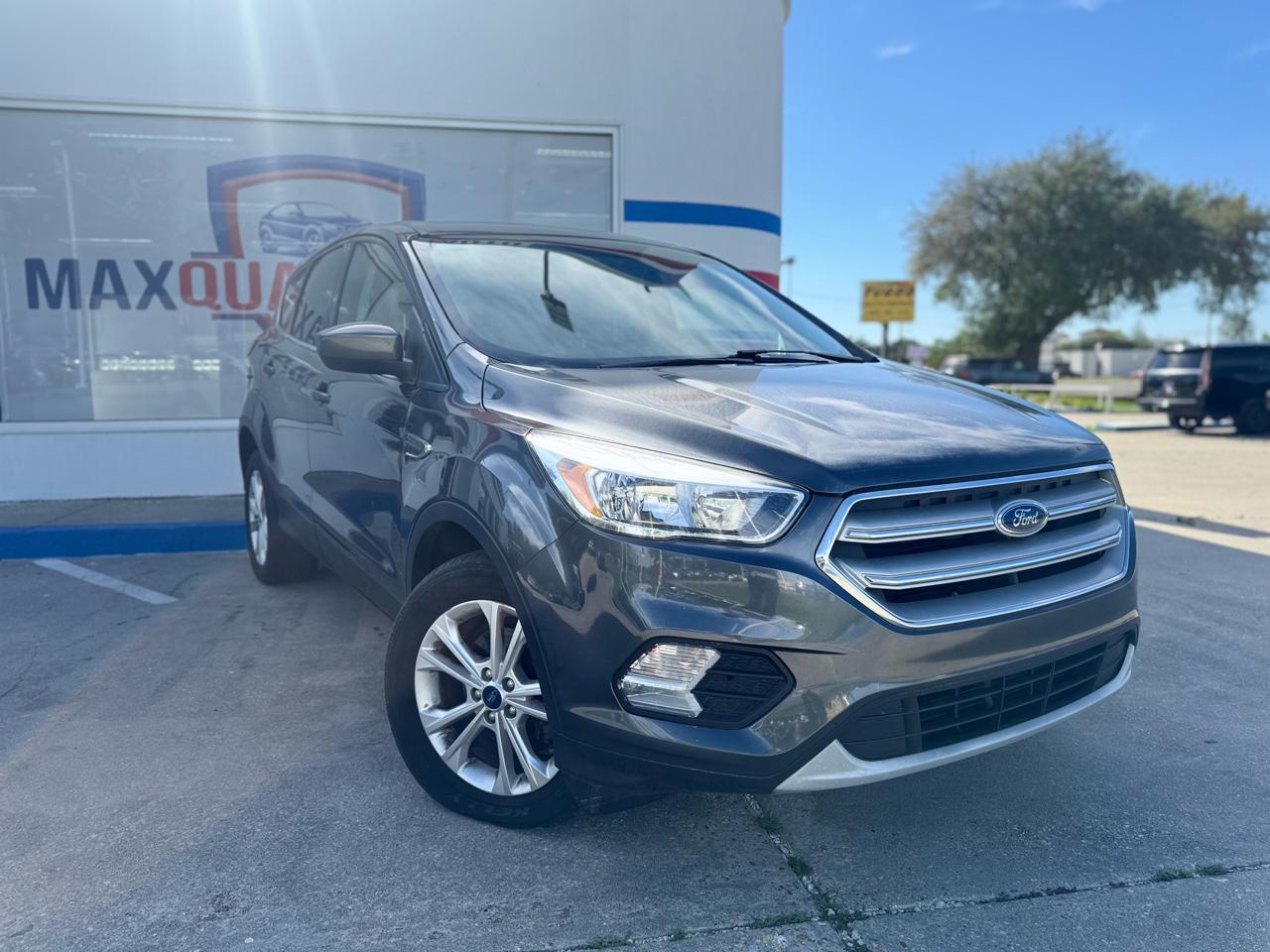 Ford Escape SE FWD 2019
