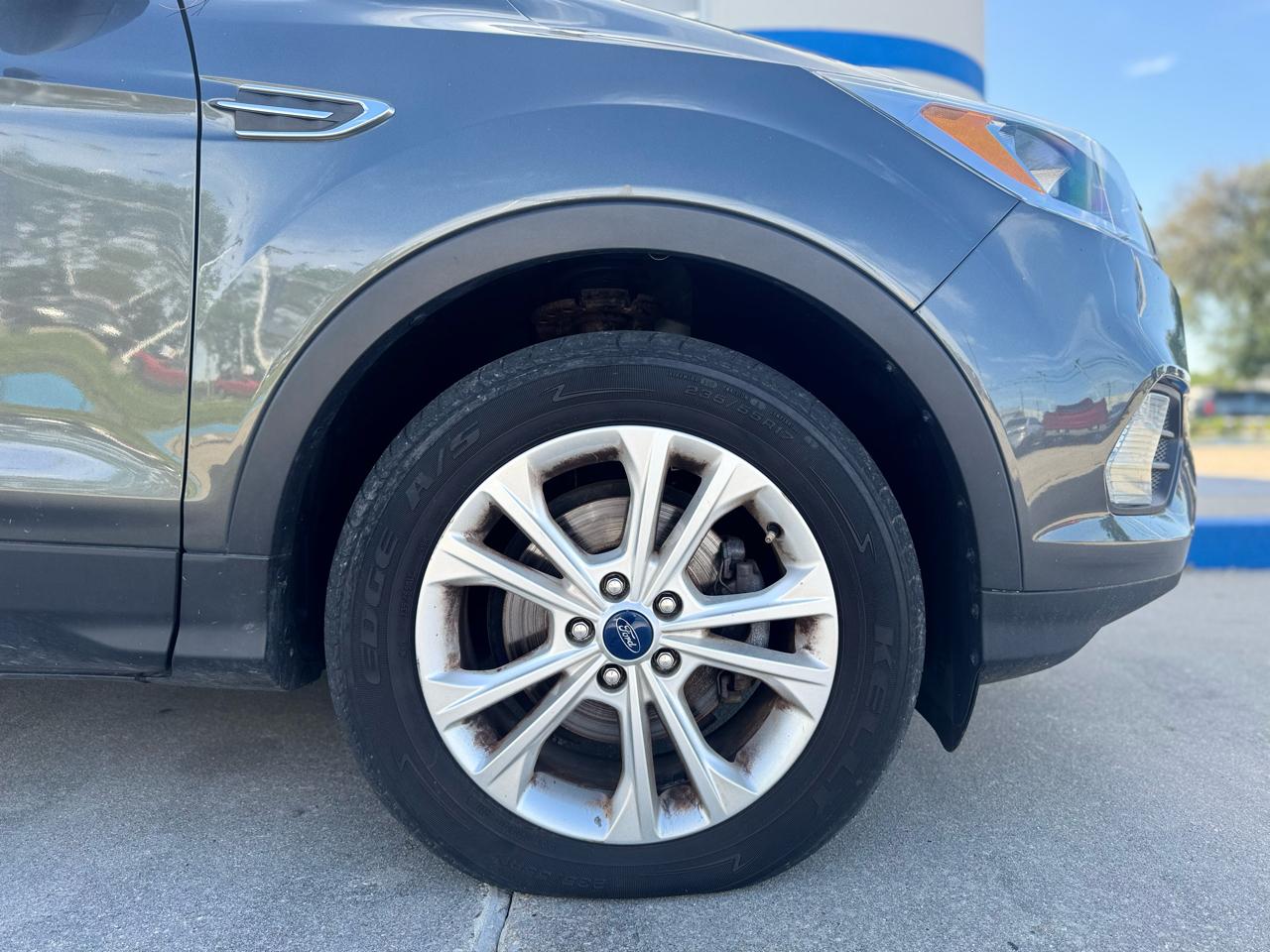 Ford Escape SE FWD 2019